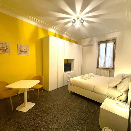 Royal Golden House Apartment